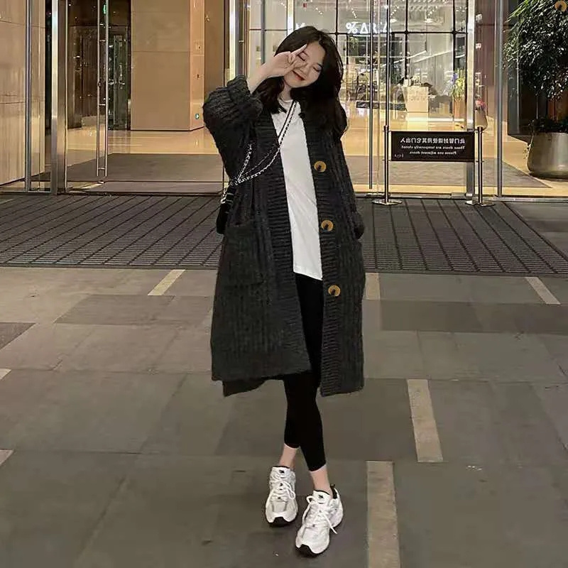 Свитер в ленивом стиле с пряжк – обзор и цена Winter Clothing Trends 2025 Women'S