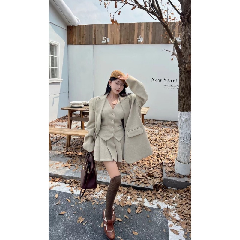 Shpmishal: Элитный осенний мод – обзор и цена Winter Clothing Pk